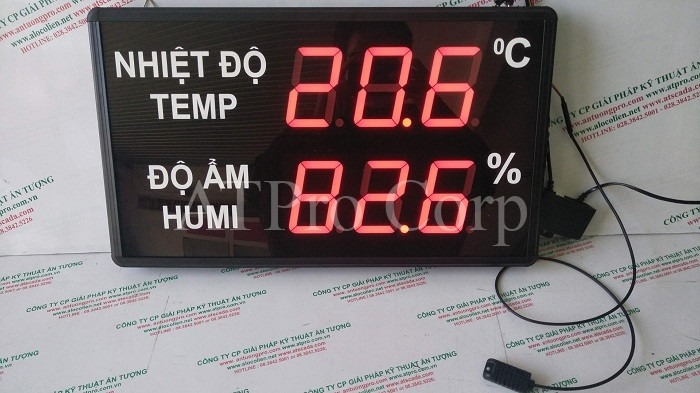 Bảng điện tử hiển thị nhiệt độ độ ẩm
